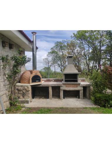 Horno de Leña acabado en Ladrillo Curvo