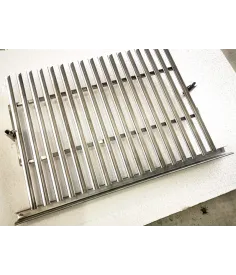 Parrilla argentina con varilla en V con recoge grasas