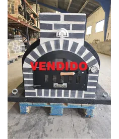 Liquidación Horno de Leña Bunker 86 en esquina modelo Berlín