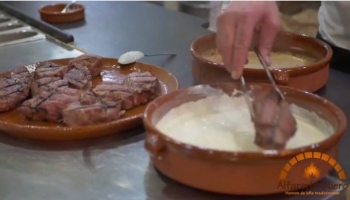 Como hacer Solomillo en Horno de Leña con salsa roquefort y salsa dos quesos